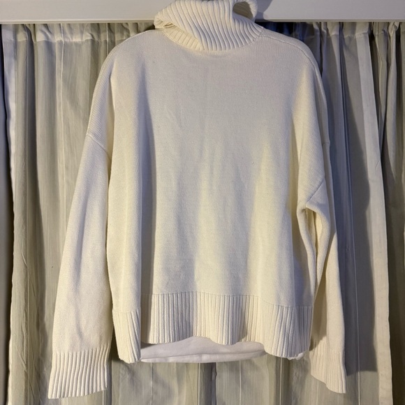 GAP Cream Turtleneck Sweater Women’s Size XL Ribbed Knit Drop Shoulder Cozy - Picture 5 of 11